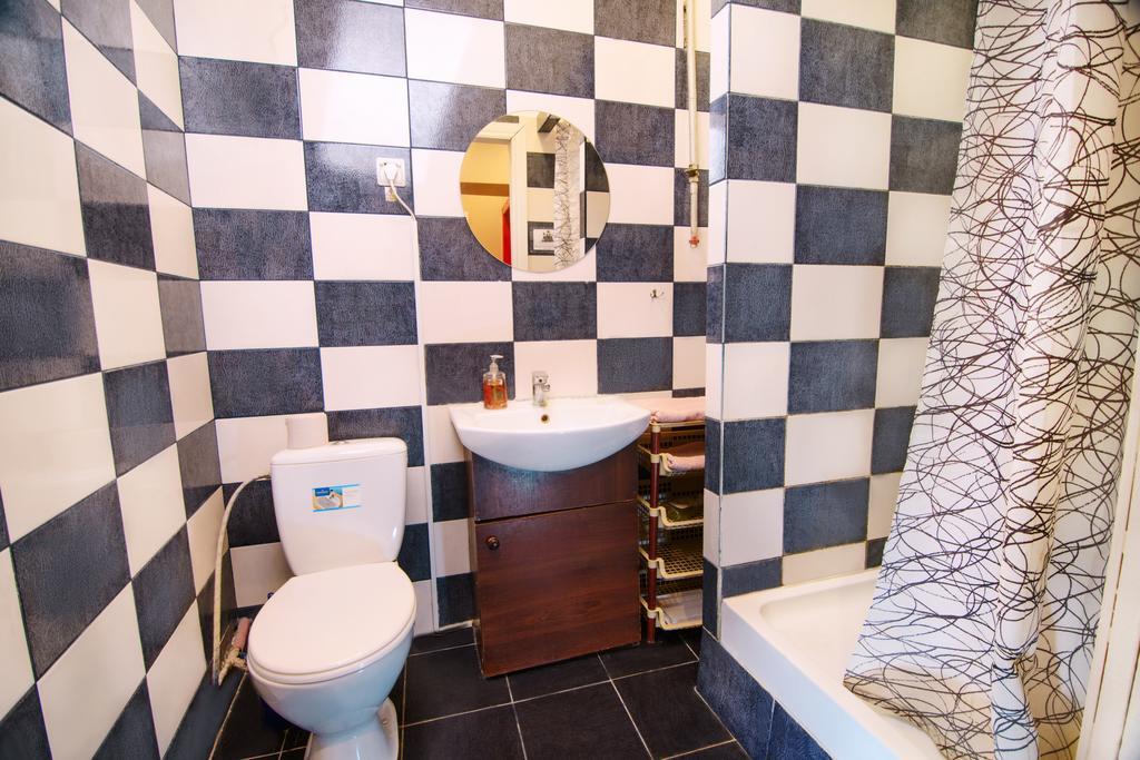 Hollywood Home Hostel Lviv Kamer foto